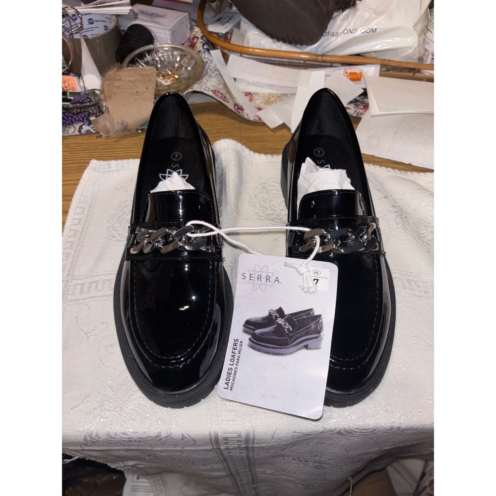 Serra Black Patent Chunky Lug Sole Loafers Silver Chain Detail Womens 7 NEW